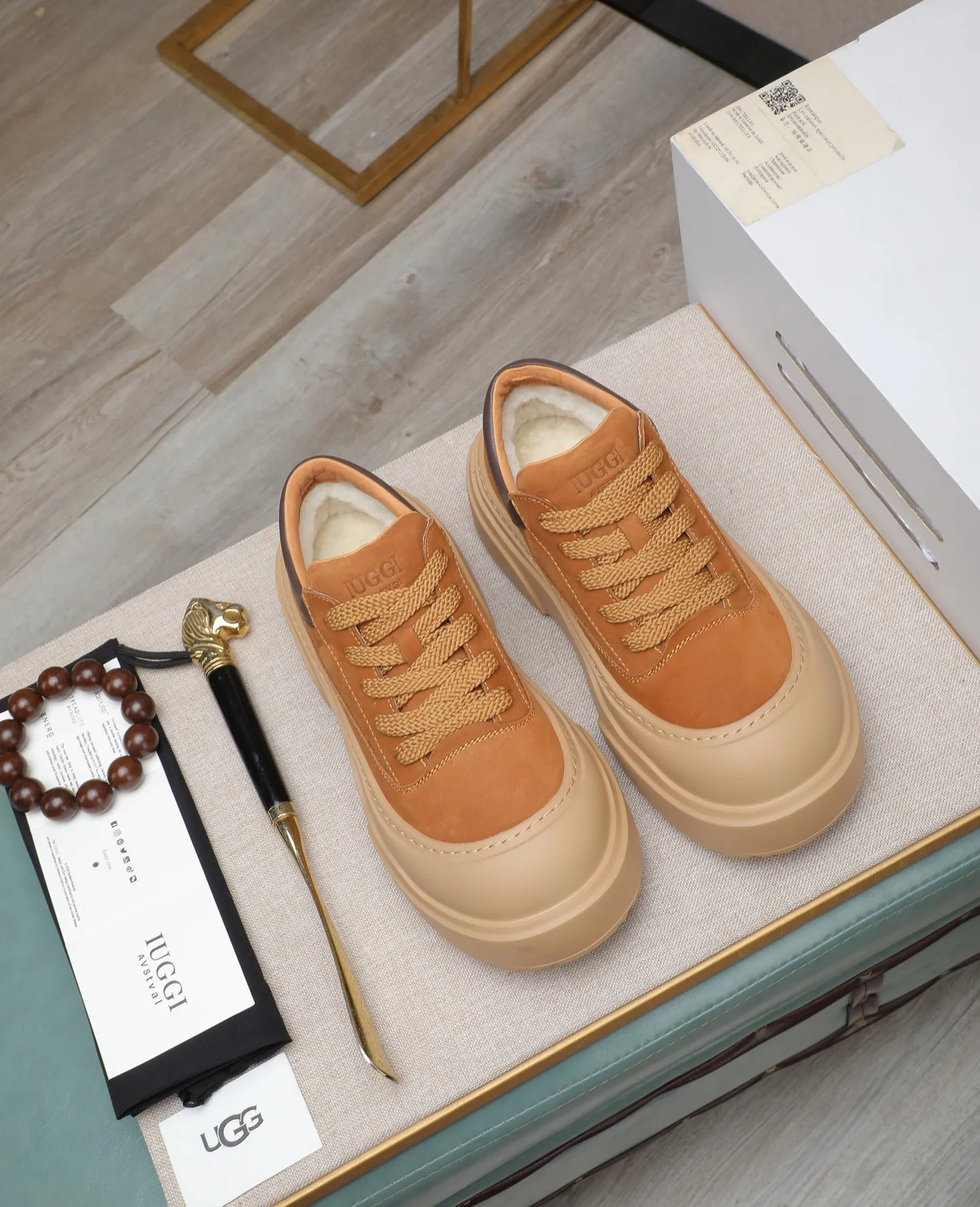 Men's shoes 💰660 IUGGI new retro presbyopia men's shoes, casual and versatile, full of high-end sense, fashionable, luxury and personalized style, joint style, retro presbyopia factor, full of handsome style, first layer suede cowhide, lining wool, rubber outsole, light and non-slip size: 39-44